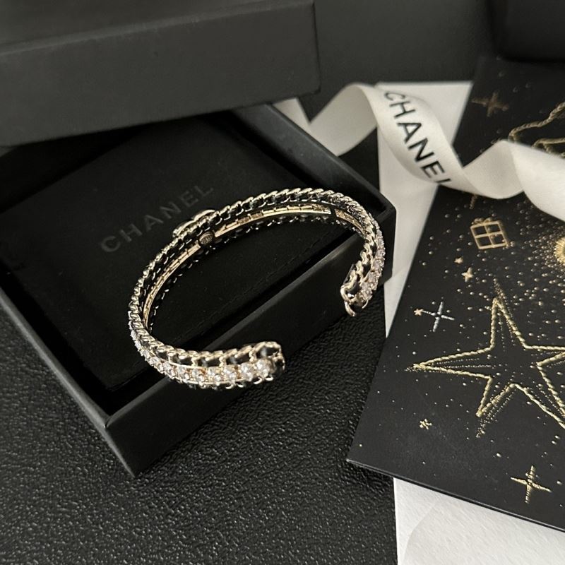 Ch**el bracelets